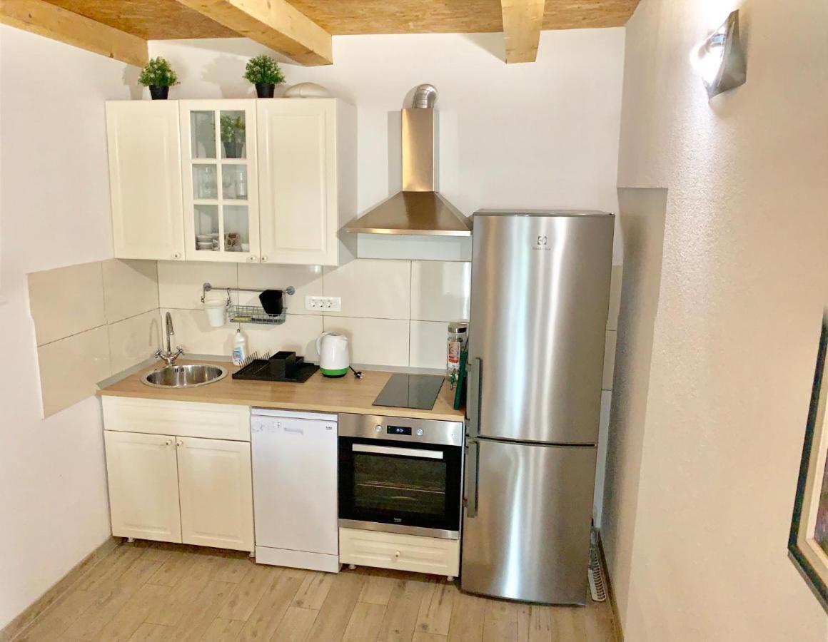 Summer Apartment Makarska Bagian luar foto