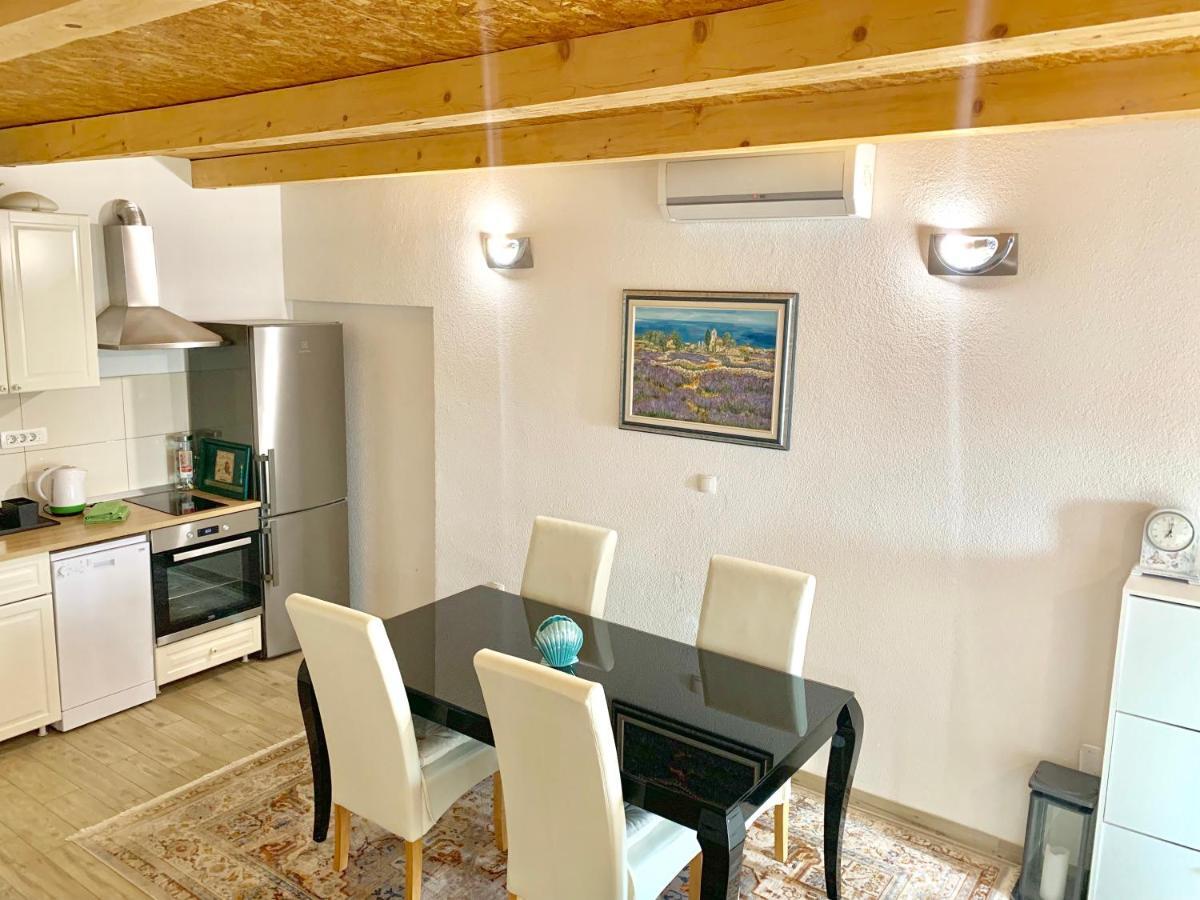 Summer Apartment Makarska Bagian luar foto